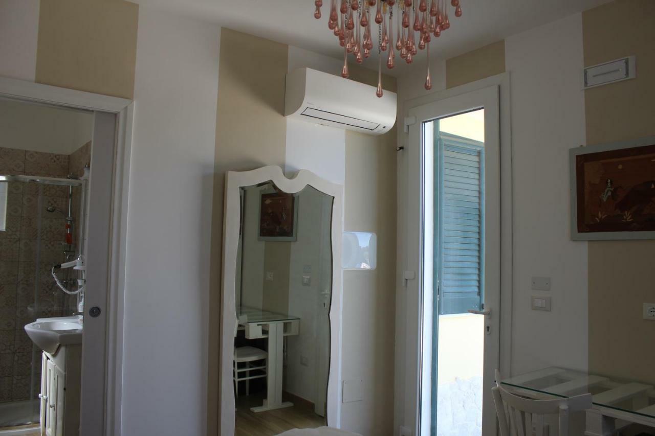 La Lanterna Delle Fate Bed and Breakfast Otranto Exteriör bild