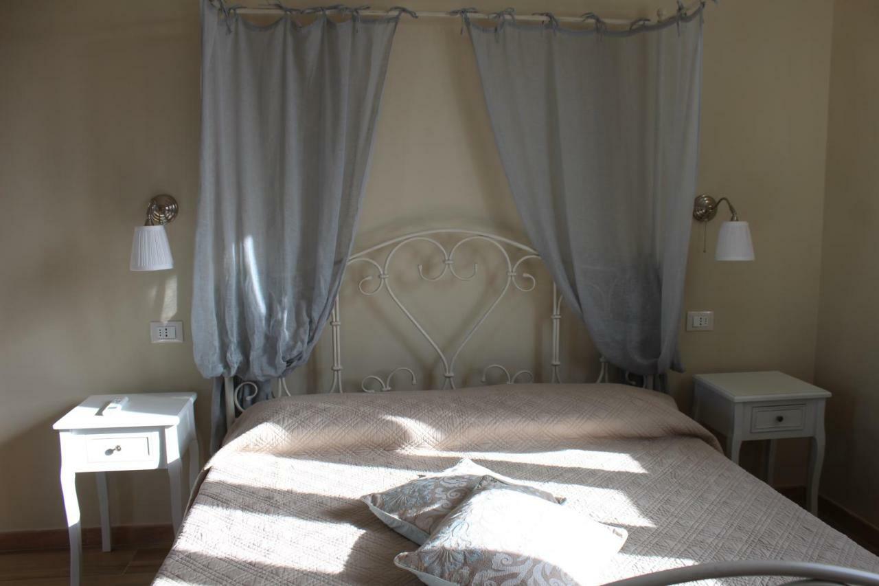 La Lanterna Delle Fate Bed and Breakfast Otranto Exteriör bild